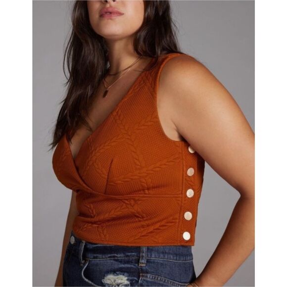 Anthropologie Maeve Textured Button Side V-neck Cropped top Size L - Picture 1 of 10